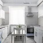 Zentral 3* وينر نويشتاد