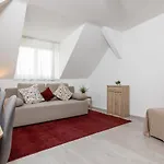 Zentral 3* وينر نويشتاد