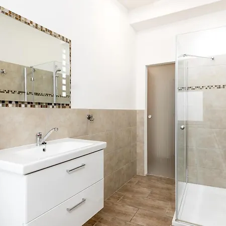 Hotel Zentral 3*