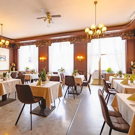 Hotel Zentral