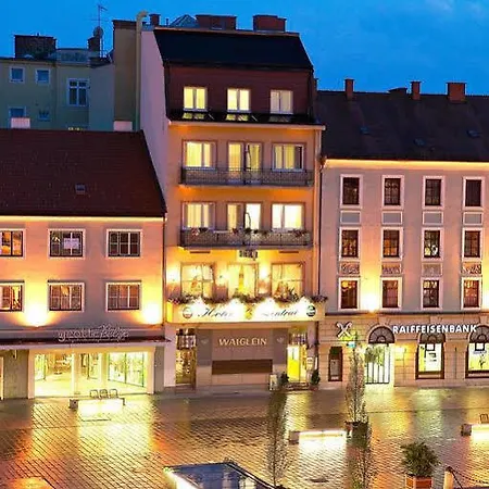 ホテル ツェントラル ウィーナー・ノイシュタット