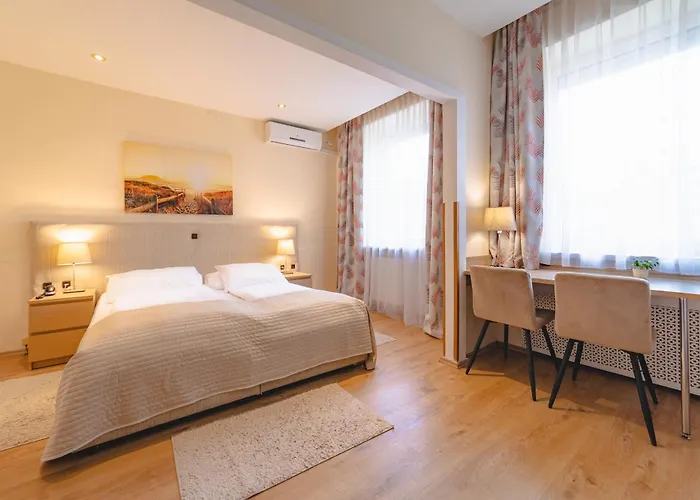 Zentral 3* Wiener Neustadt